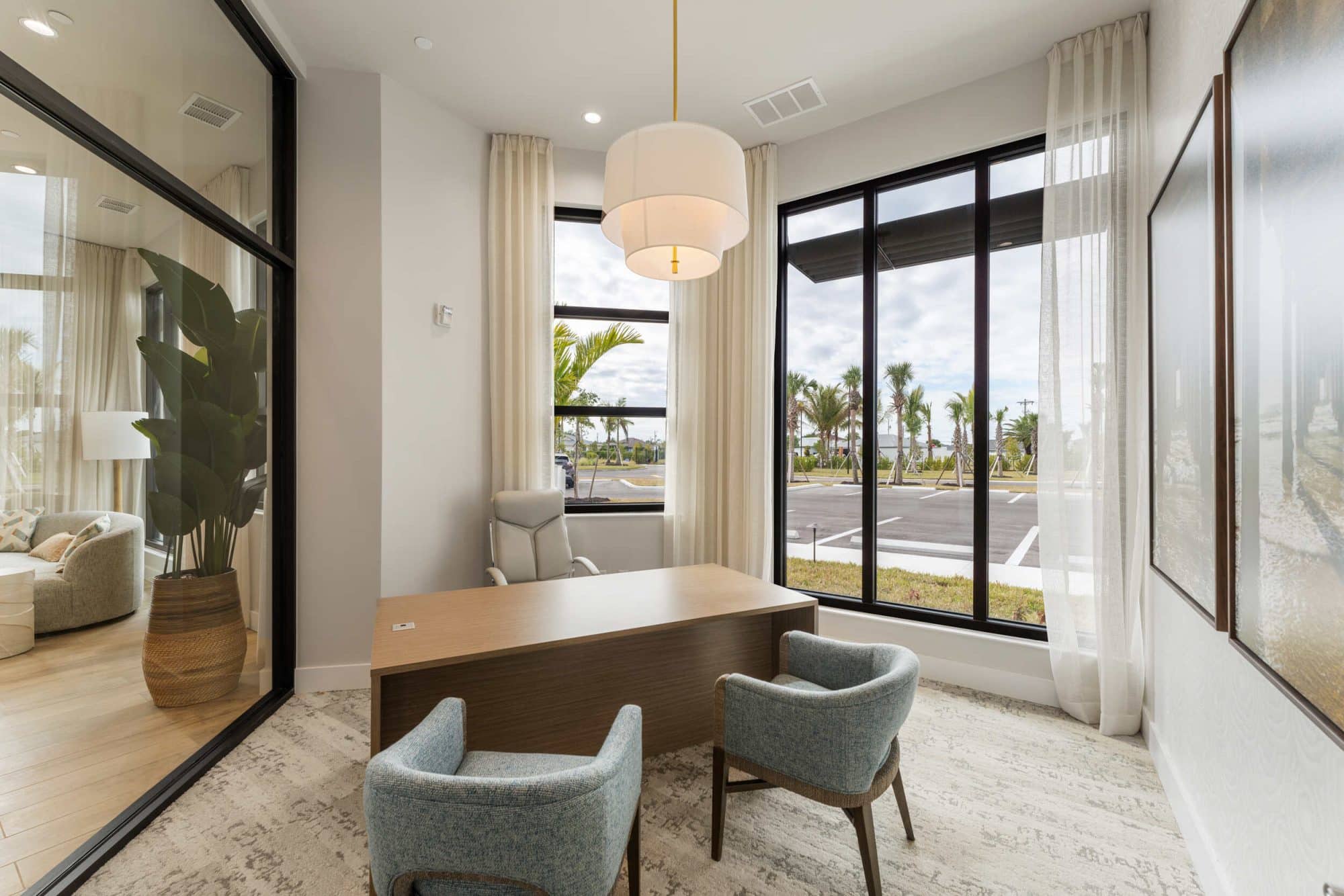 community-co-working-lounge